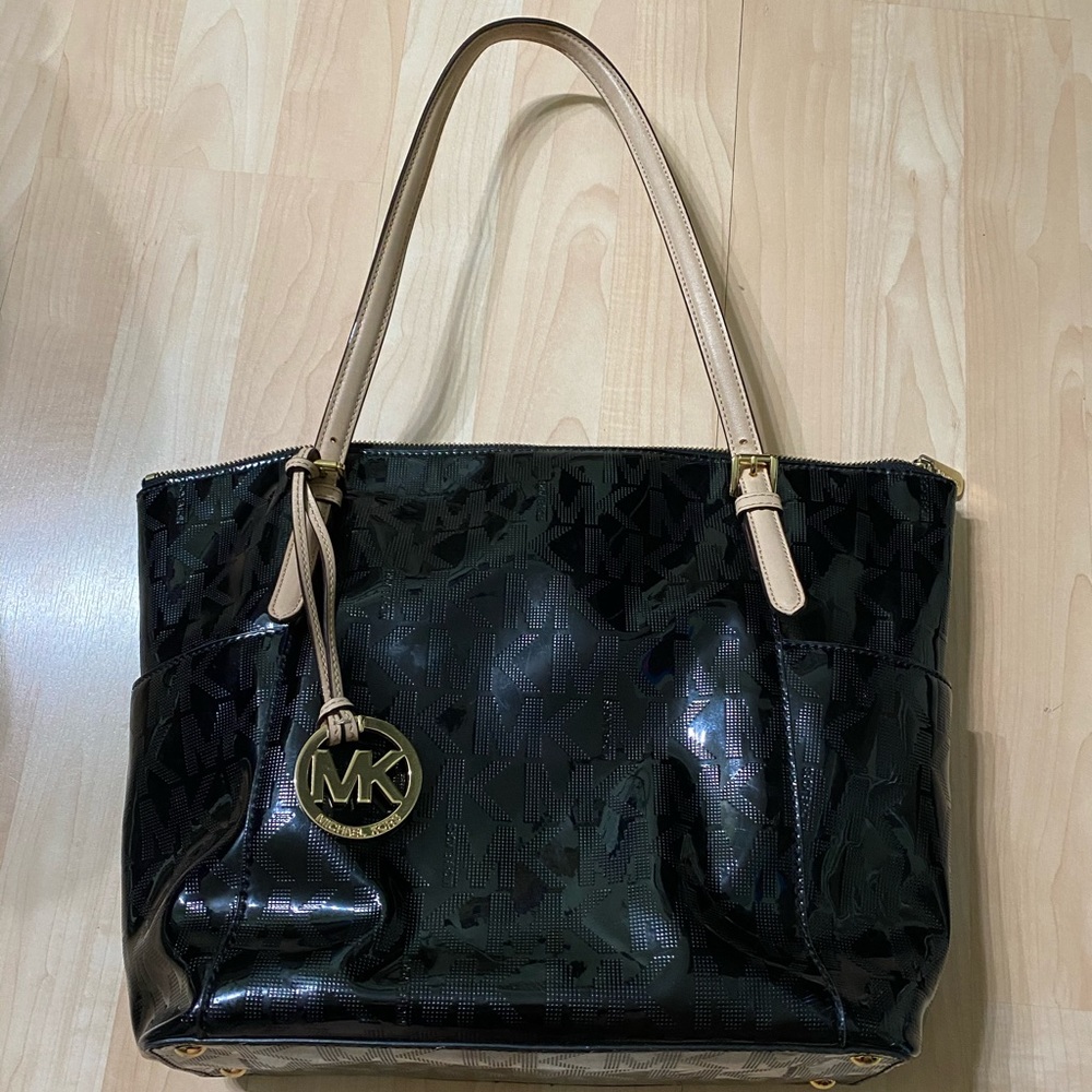 Michael Kors Jet Set Black Patent Leather Tote